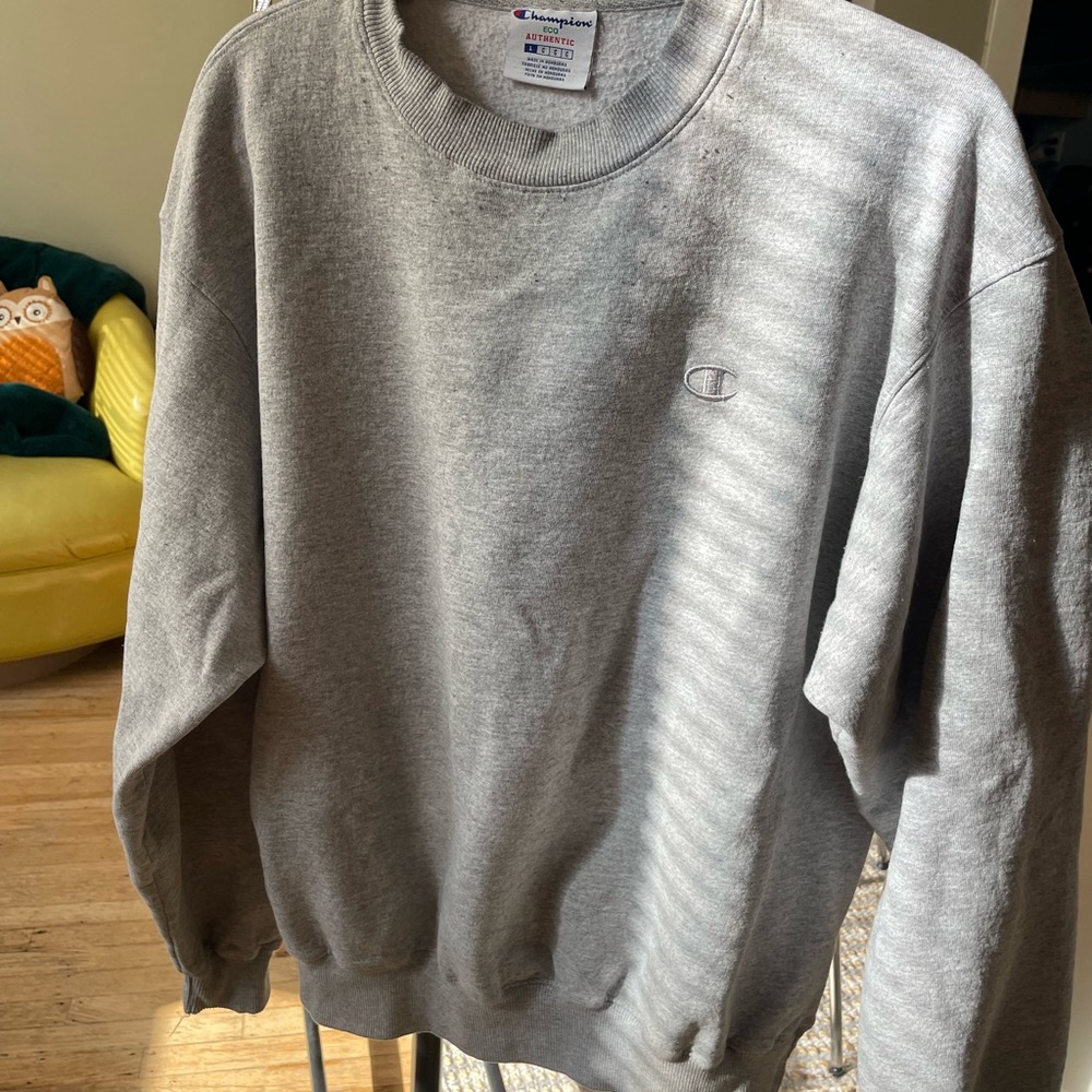 Champion Light Gray Crewneck Sweatshirt with Small Chest Logo